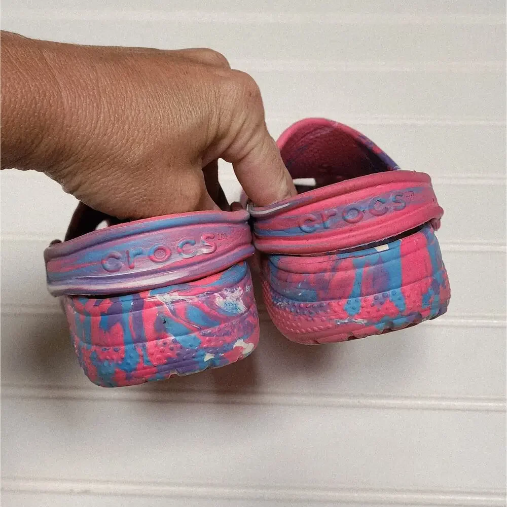 Crocs Classic Marbled Kids Clogs Sandals Size 1 Kids Pink